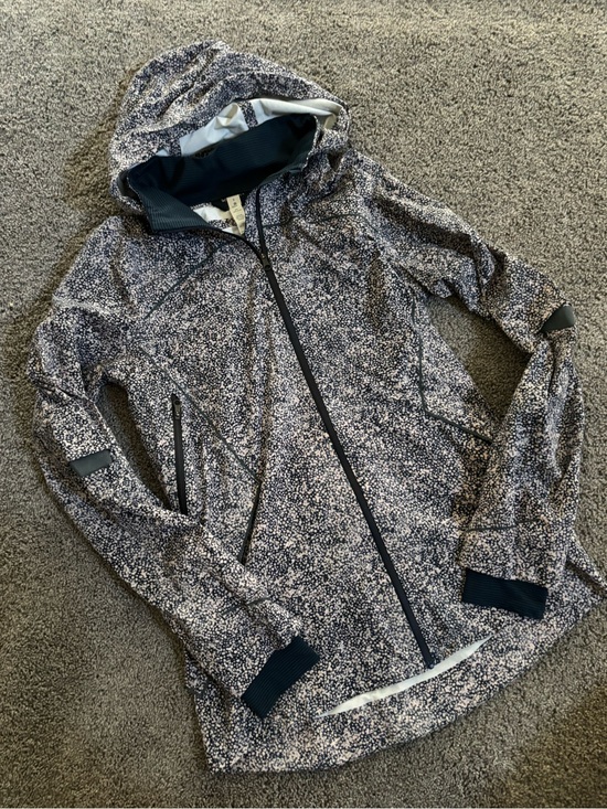 lululemon athletica Jackets & Blazers - LULULEMON athletica Speckled Navy & White Hooded Zip Jacket
